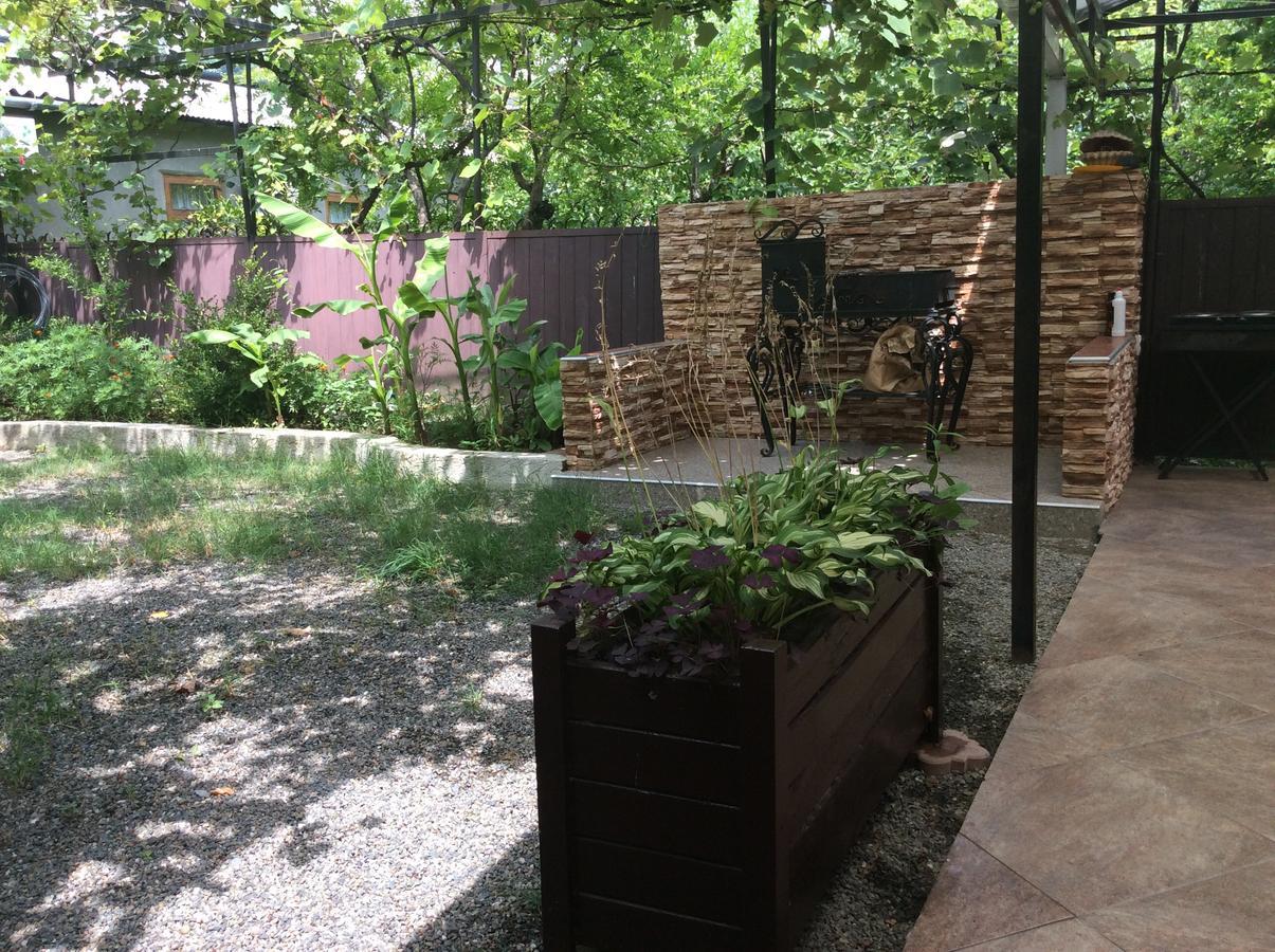 Guest House Milana Sohum Dış mekan fotoğraf